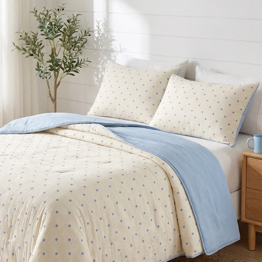 Blue Dot Seersucker Lightweight Summer Quilt