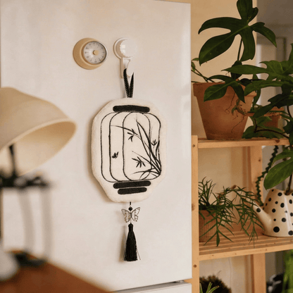 Vintage Bamboo Lantern Hanging Hand Towel