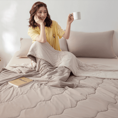 Double-Sided Cooling Lightweight Summer Comforter