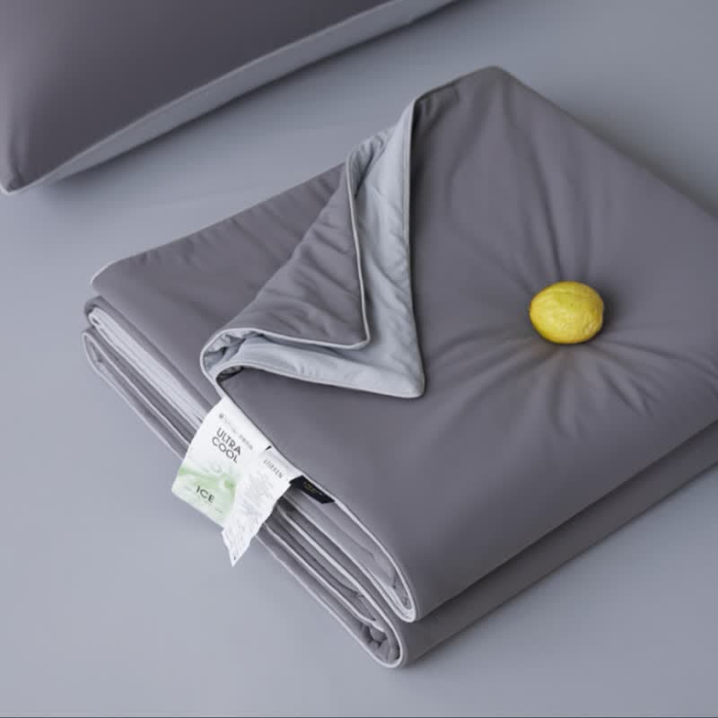 Nordic Cooling Lightweight Summer Comforter