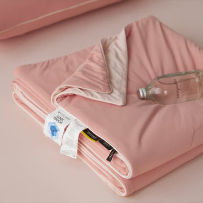 Nordic Cooling Lightweight Summer Comforter