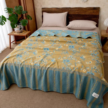 Cottage Bloom Lightweight Cotton Bed Quilt