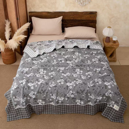 Prairie Garden Lightweight Bedspread Quilt