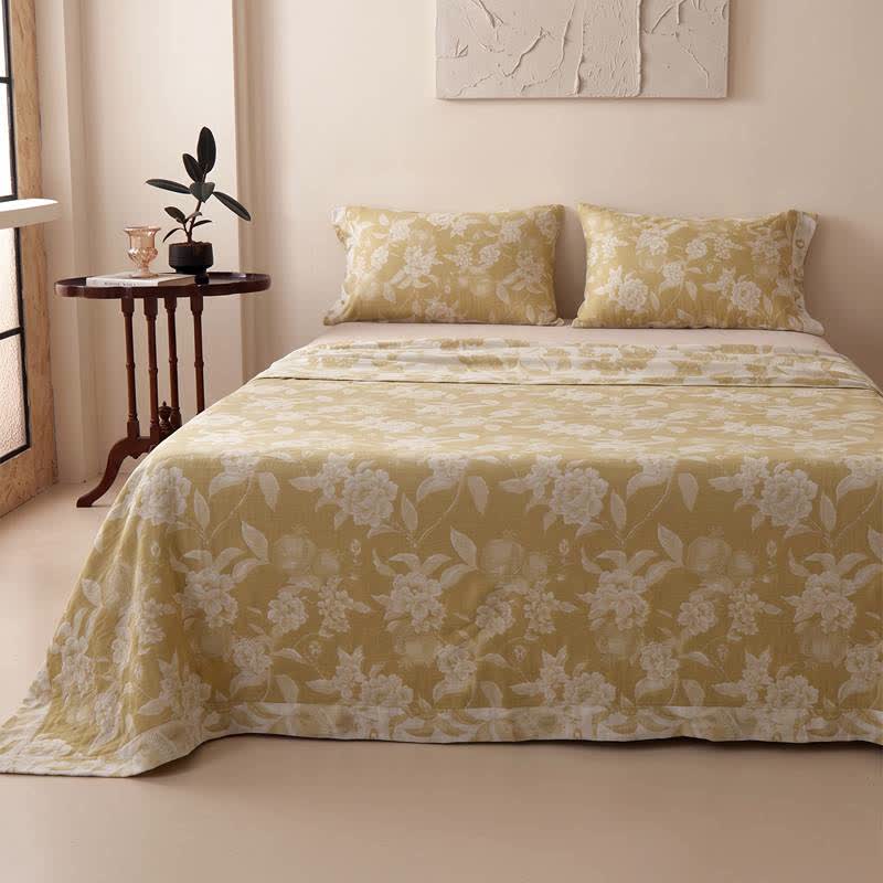 Vinatge Floral Muslin Coverlet Bedspread