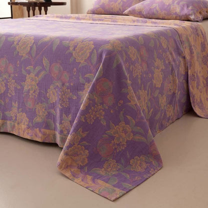 Vinatge Floral Muslin Coverlet Bedspread