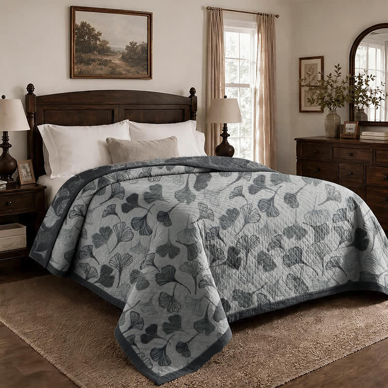 Grey‑Black Ginkgo Leaf Cotton Blanket