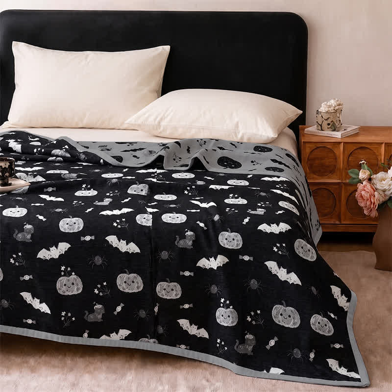 Cute Halloween Pumpkin Bat Reversible Cotton Blanket