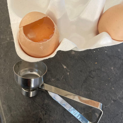 Easy Egg Cracker (BLACKLIST)