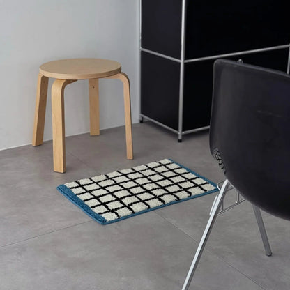 Plush Grid Checkered Tufted Accent Rug