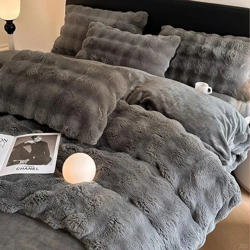 Plush Ruched Flannel Fleece Bedding Set