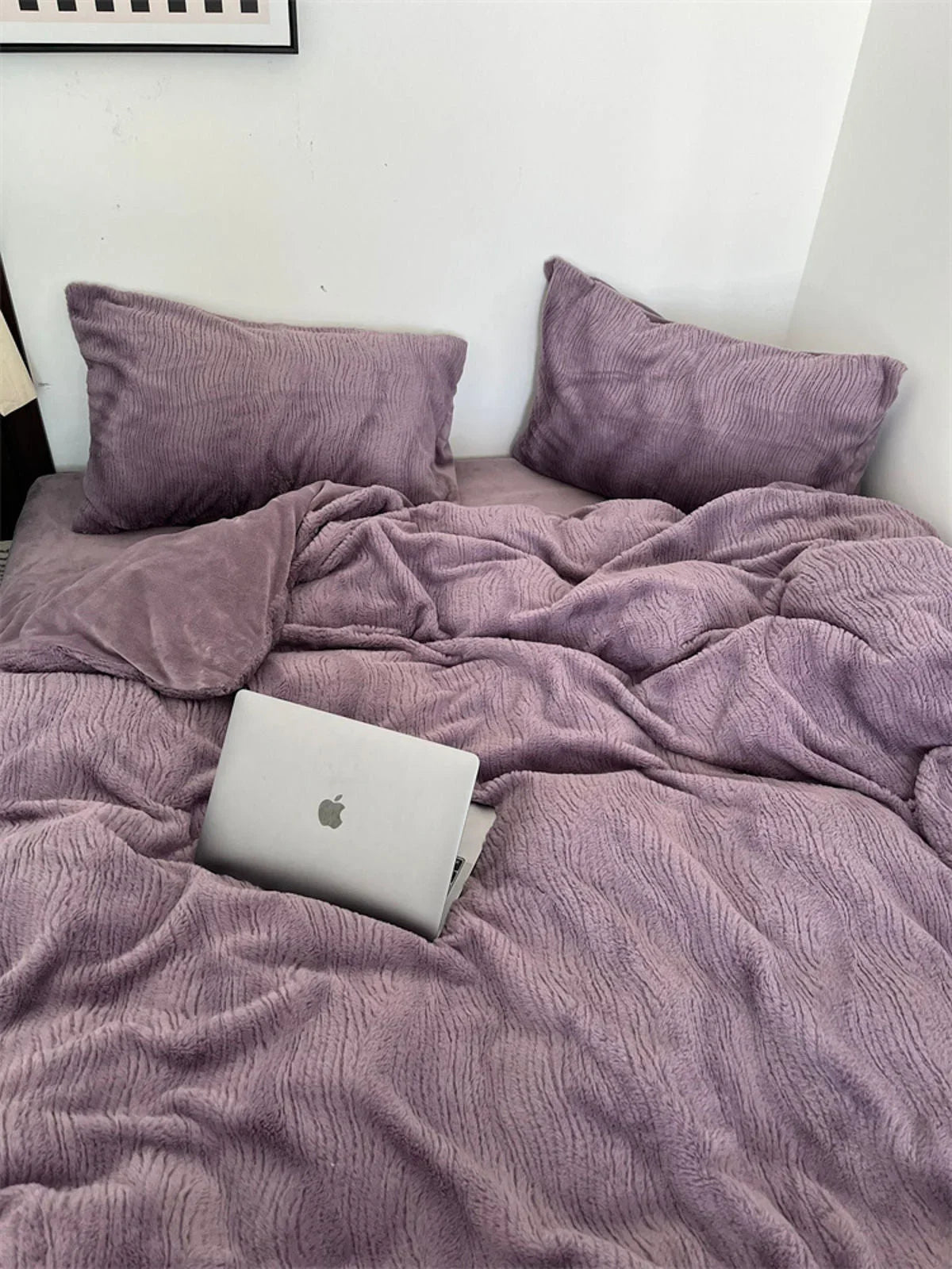 Plush Ruched Fleece Bedding Set