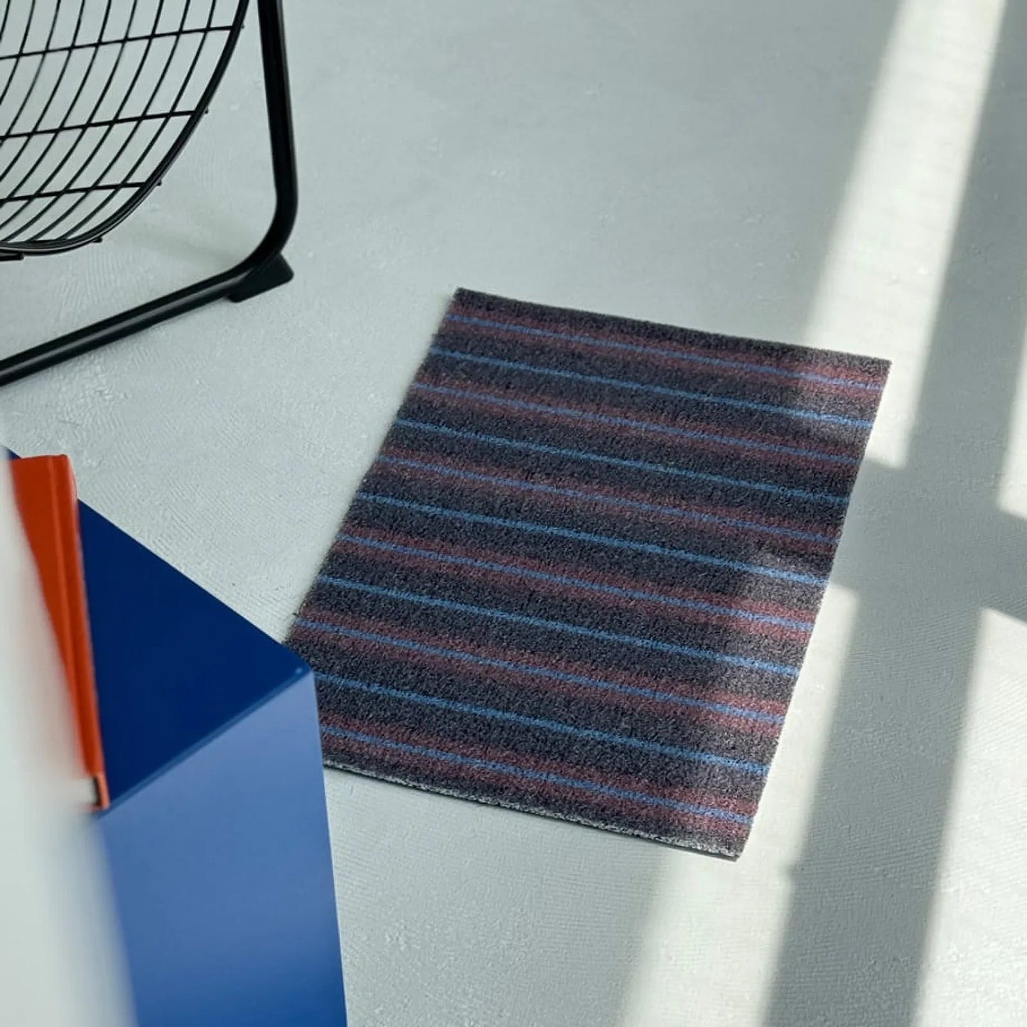 Textured Loop Striped PVC Coil Accent Rugs