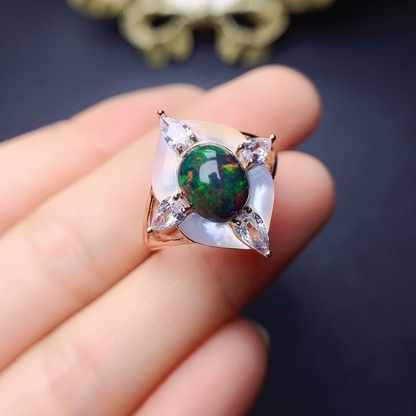 Anillo de pavo real con ópalo de plata de ley 925