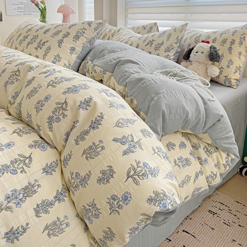 Pastel Blue Flowers Print Bedding Set