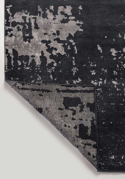 Verona Light Grey - Matte Black Rug