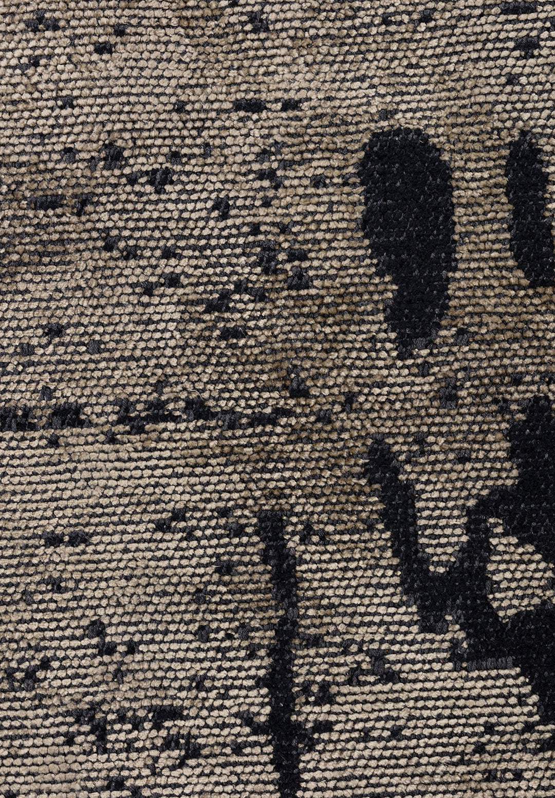 Verona Matte Black - Beige Rug