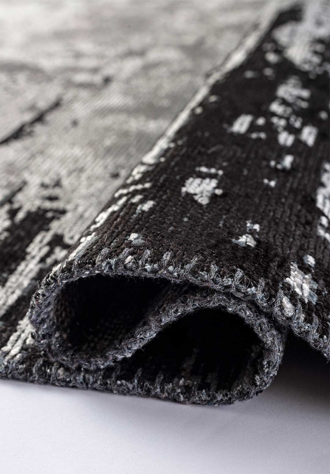 Stream Black - Light Grey Rug