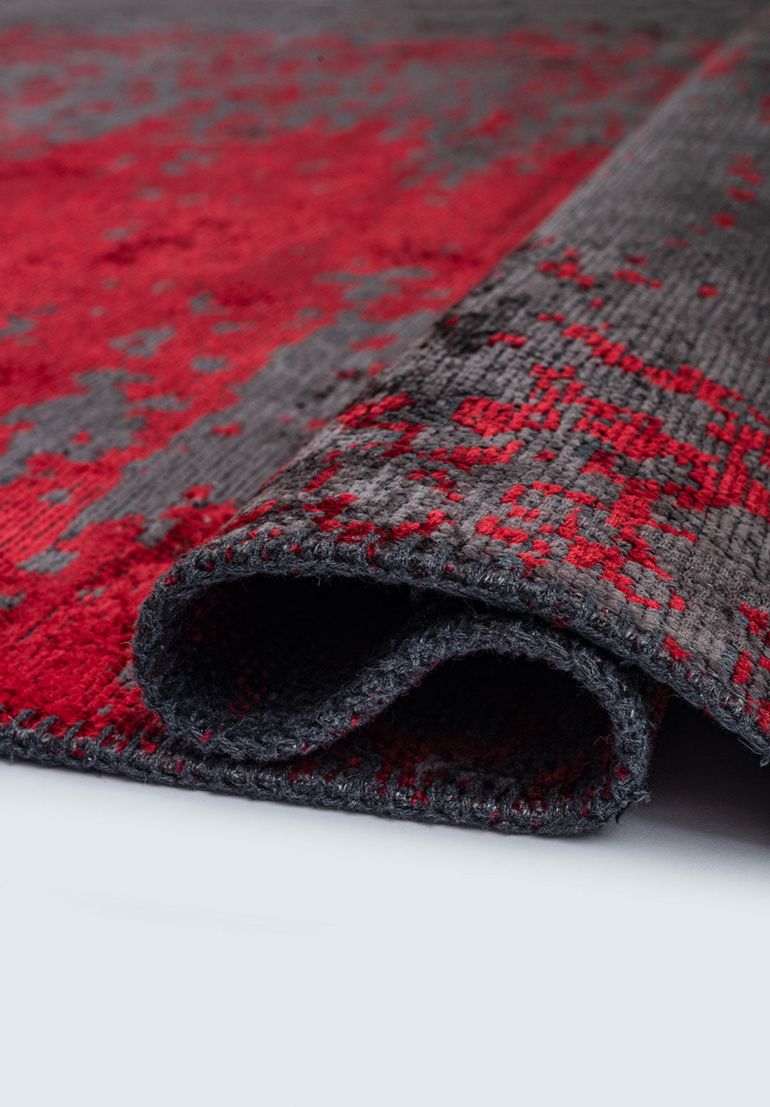 Milan Charcoal - Red Rug