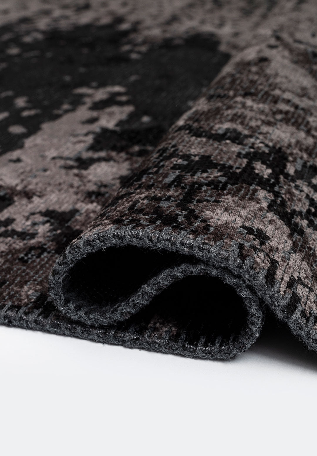Milan Dark Grey - Black Rug