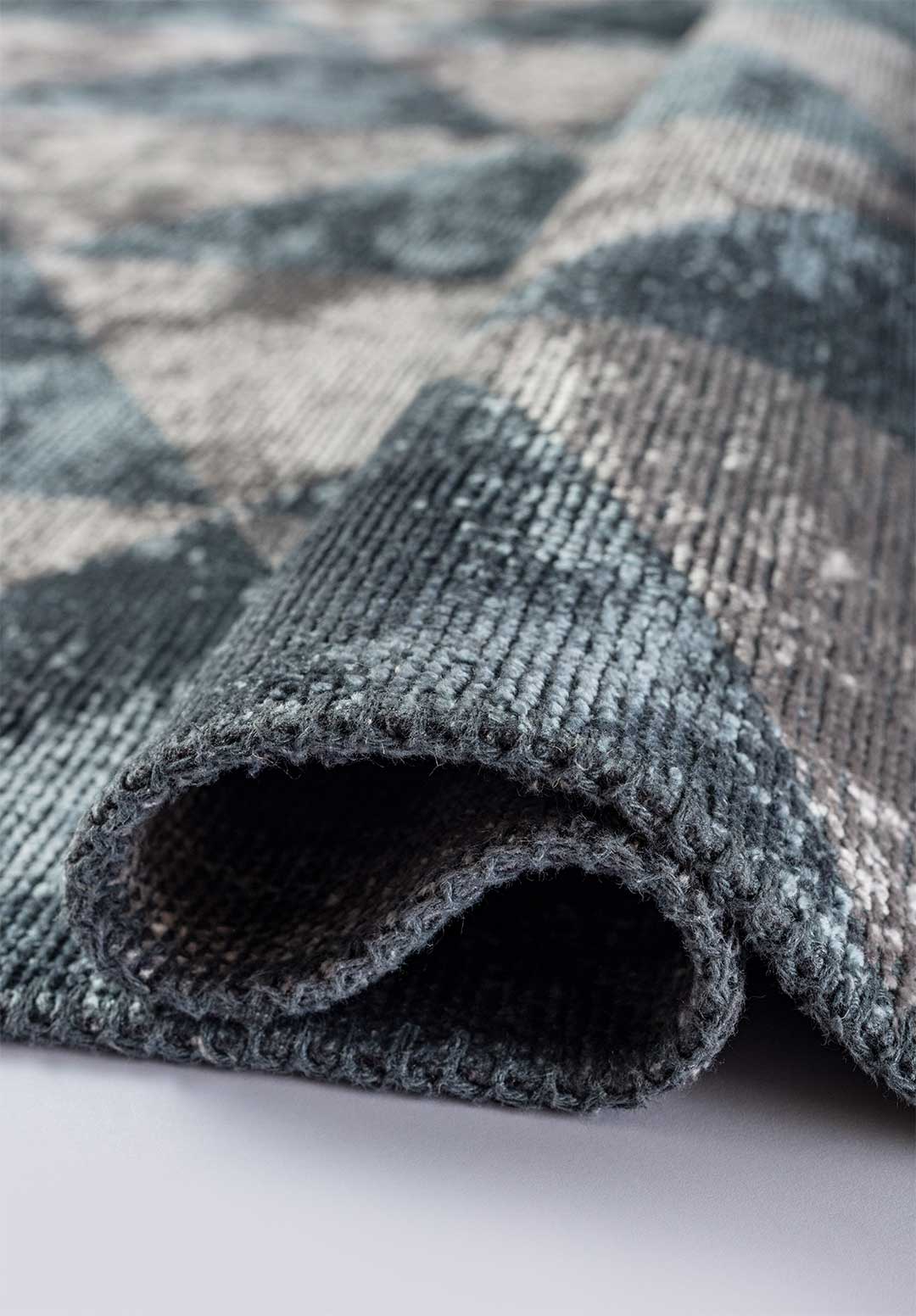 Ferrara Blue - Light Grey Rug