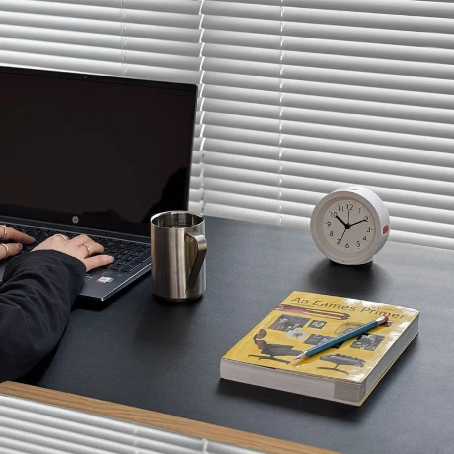 Classic Minimalist Matte ABS Analog Alarm Clock