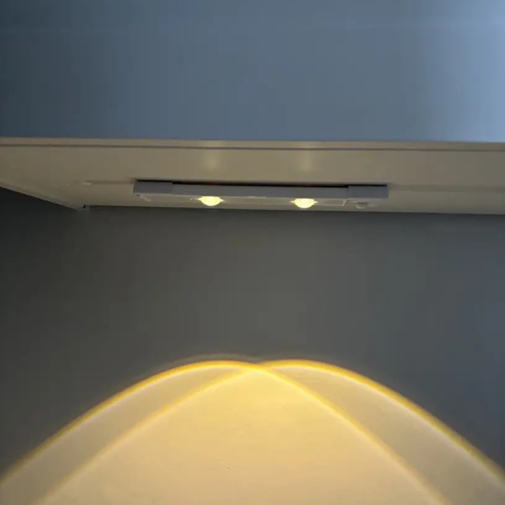 Bande lumineuse à détecteur de mouvement