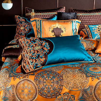 Omera Rounded Jacquard Egyptian Cotton Satin Bedding Set