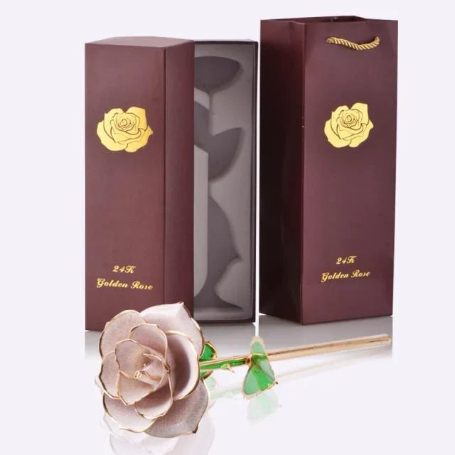 Ewige Rose in 24 Karat Gold getaucht