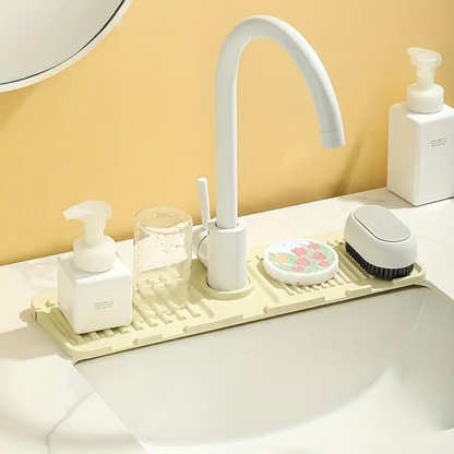 Protection anti-éclaboussures pour évier