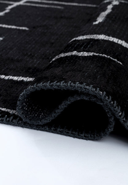 Mark Light Grey - Black Rug
