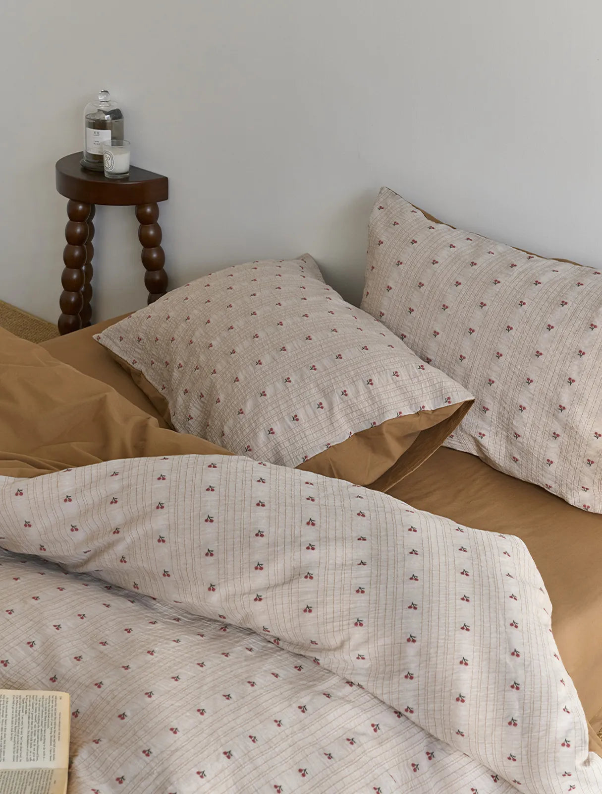 Textured Ditsy Cherry Washed Cotton Bedding Set