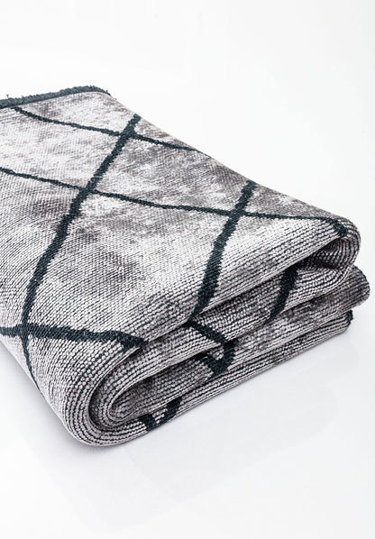 Moroccan Matte Black - Light Grey Rug