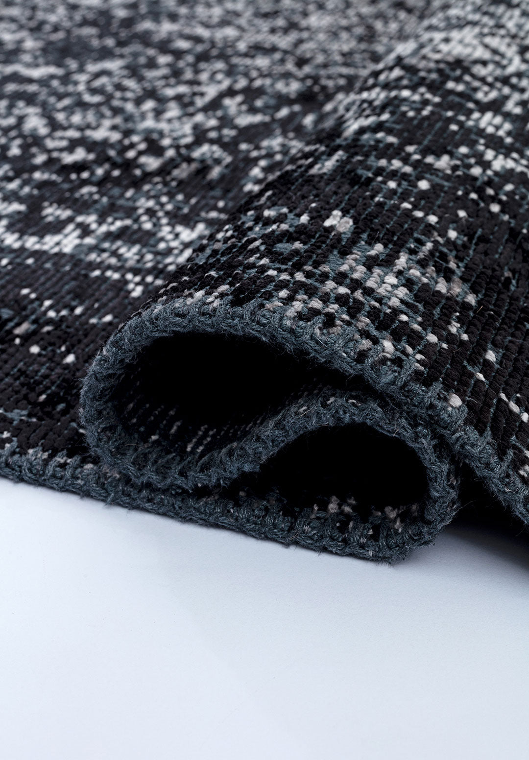 Heritage Black - Light Grey Rug