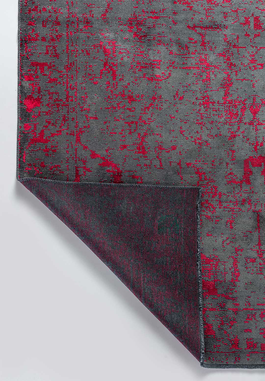 Ivy Anthracite - Red Rug