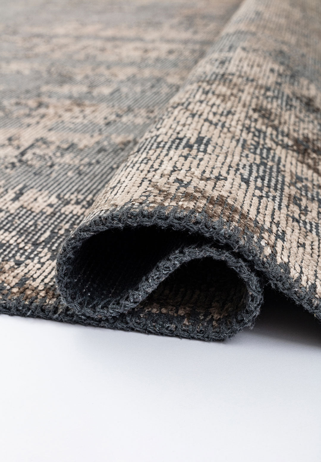 Horizon Nougat - Grey Rug