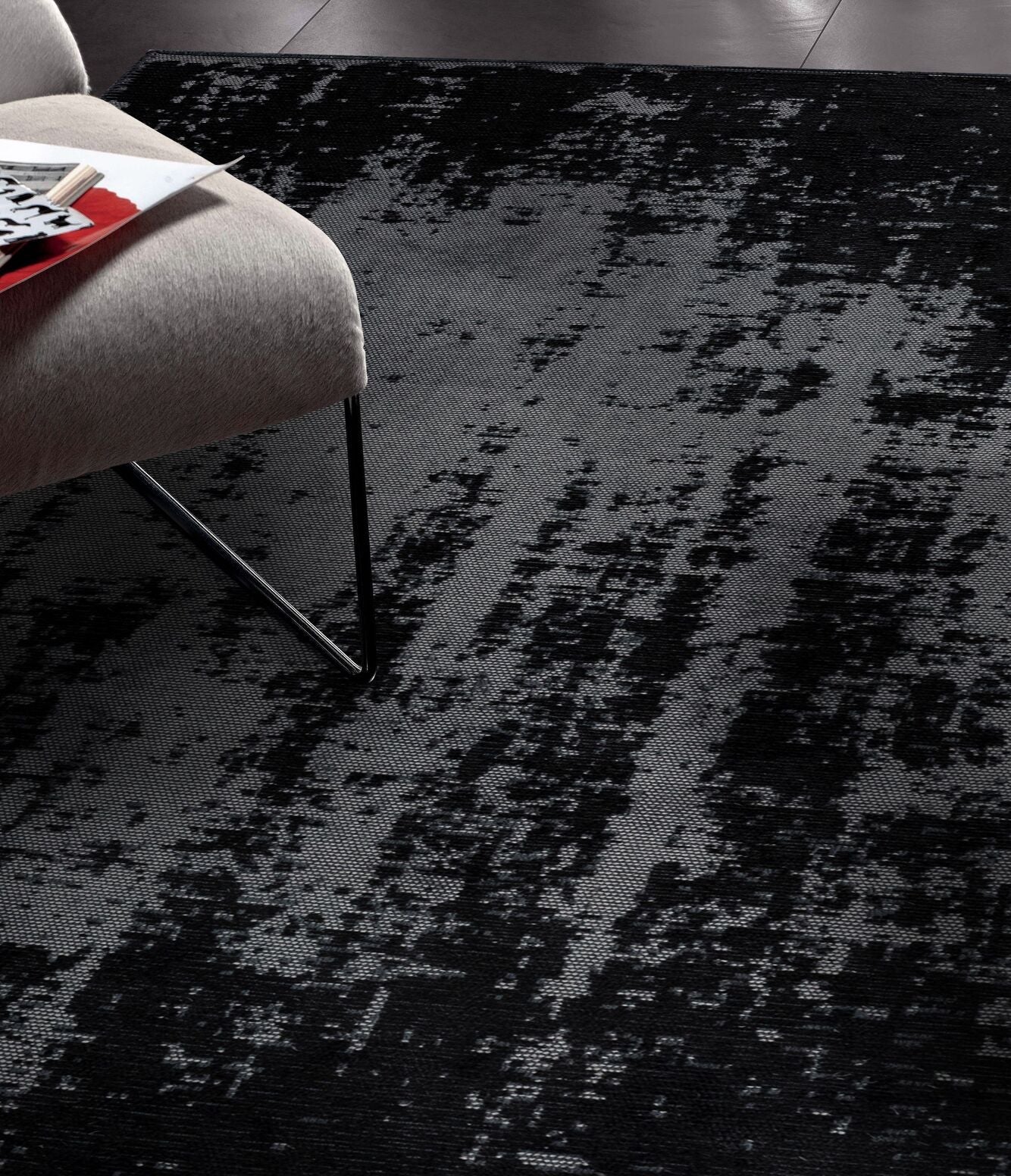 Horizon Black - Grey Rug
