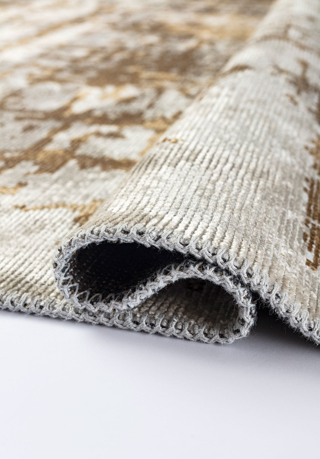Spark White - Light Brown Rug
