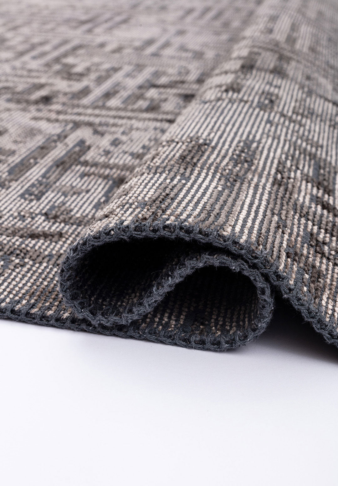 Labyrinth Grey - Anthracite Rug