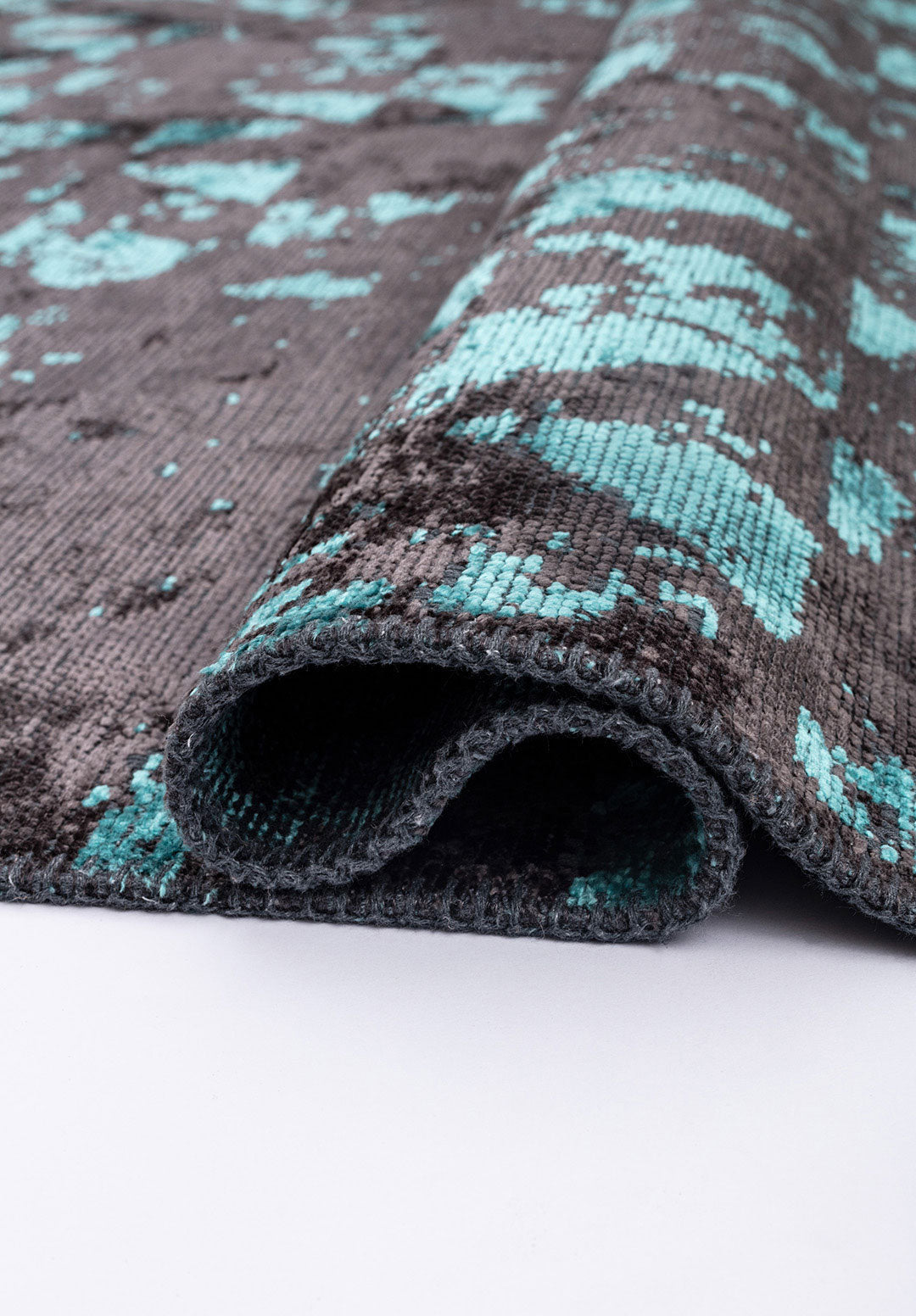 Triangle Charcoal - Turquoise Rug