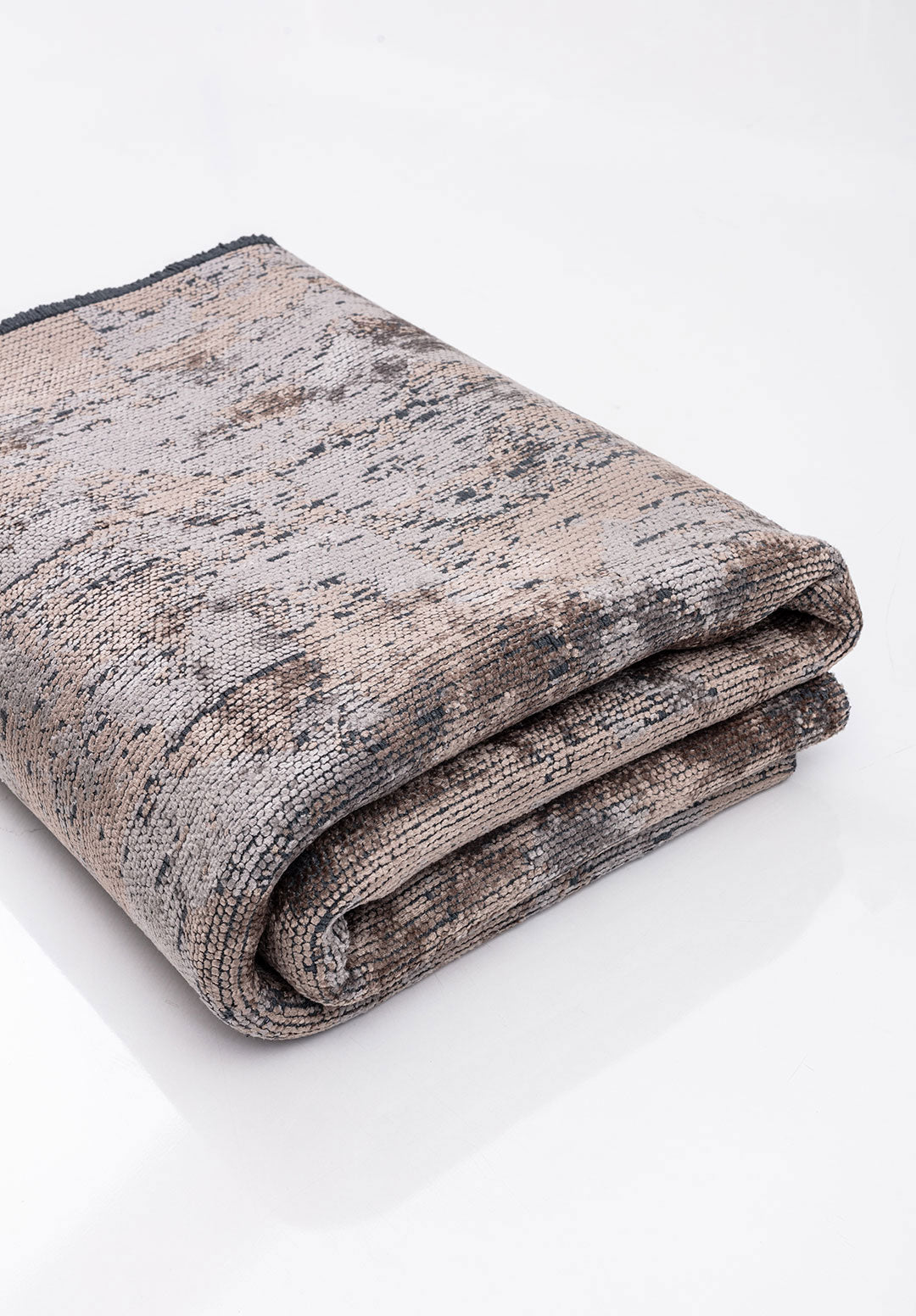 Triangle Nougat - Grey Rug