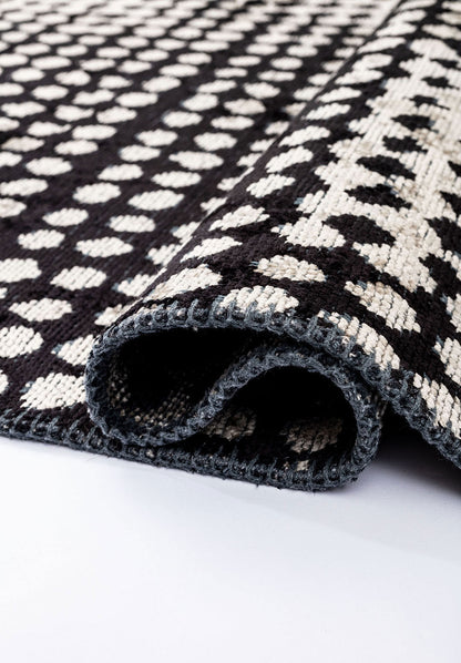 Dots Black - Cream Rug