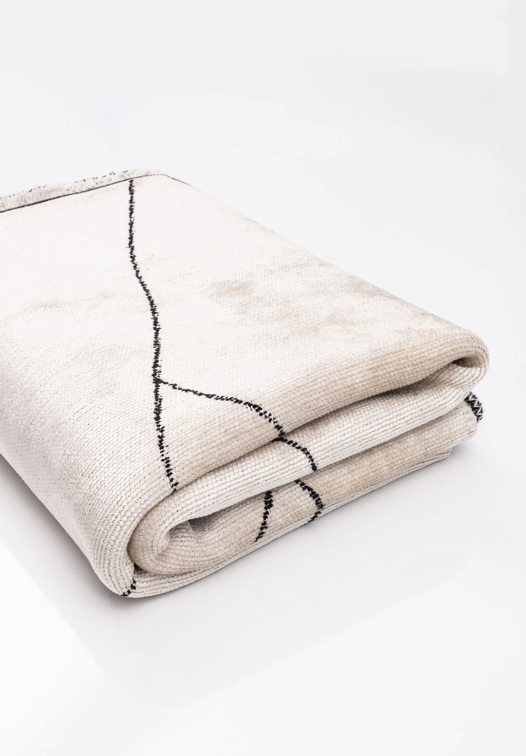 Bohemian Black - White Rug