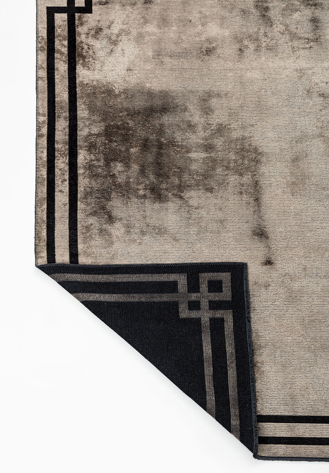 Twist Nougat - Black Rug