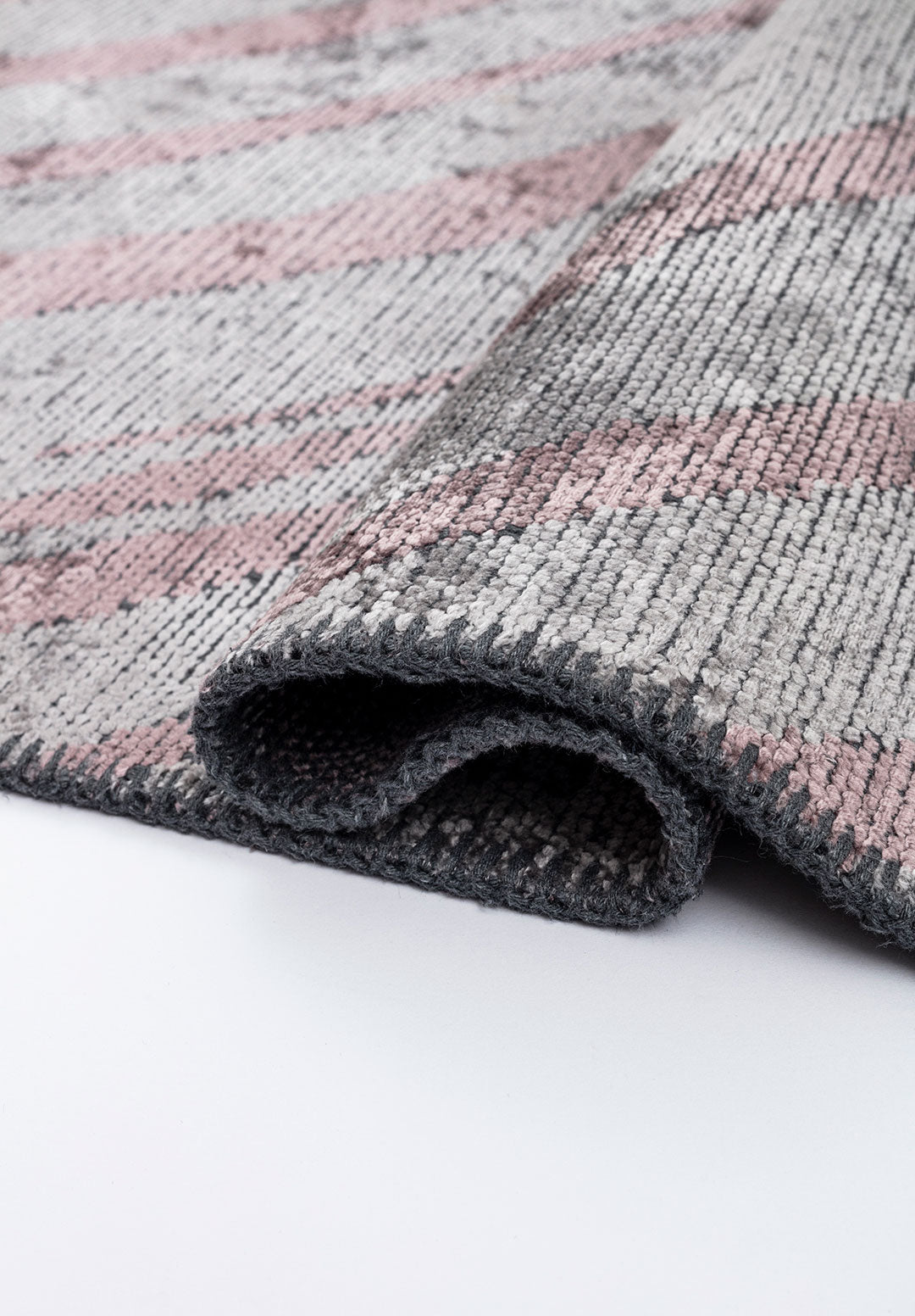 Hypnosis Light Grey - Damson Rug