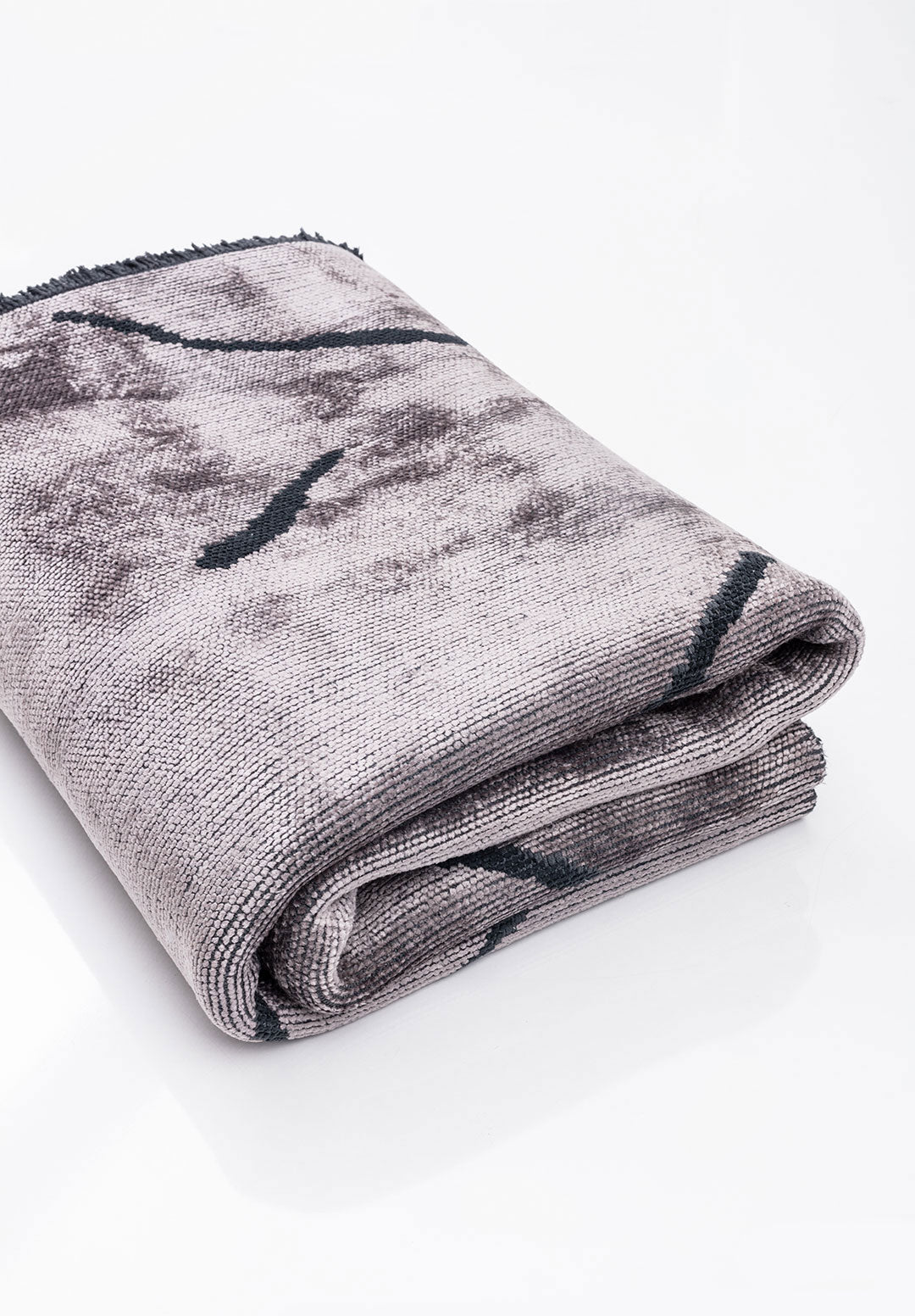 Wave Matte Black - Light Grey Rug