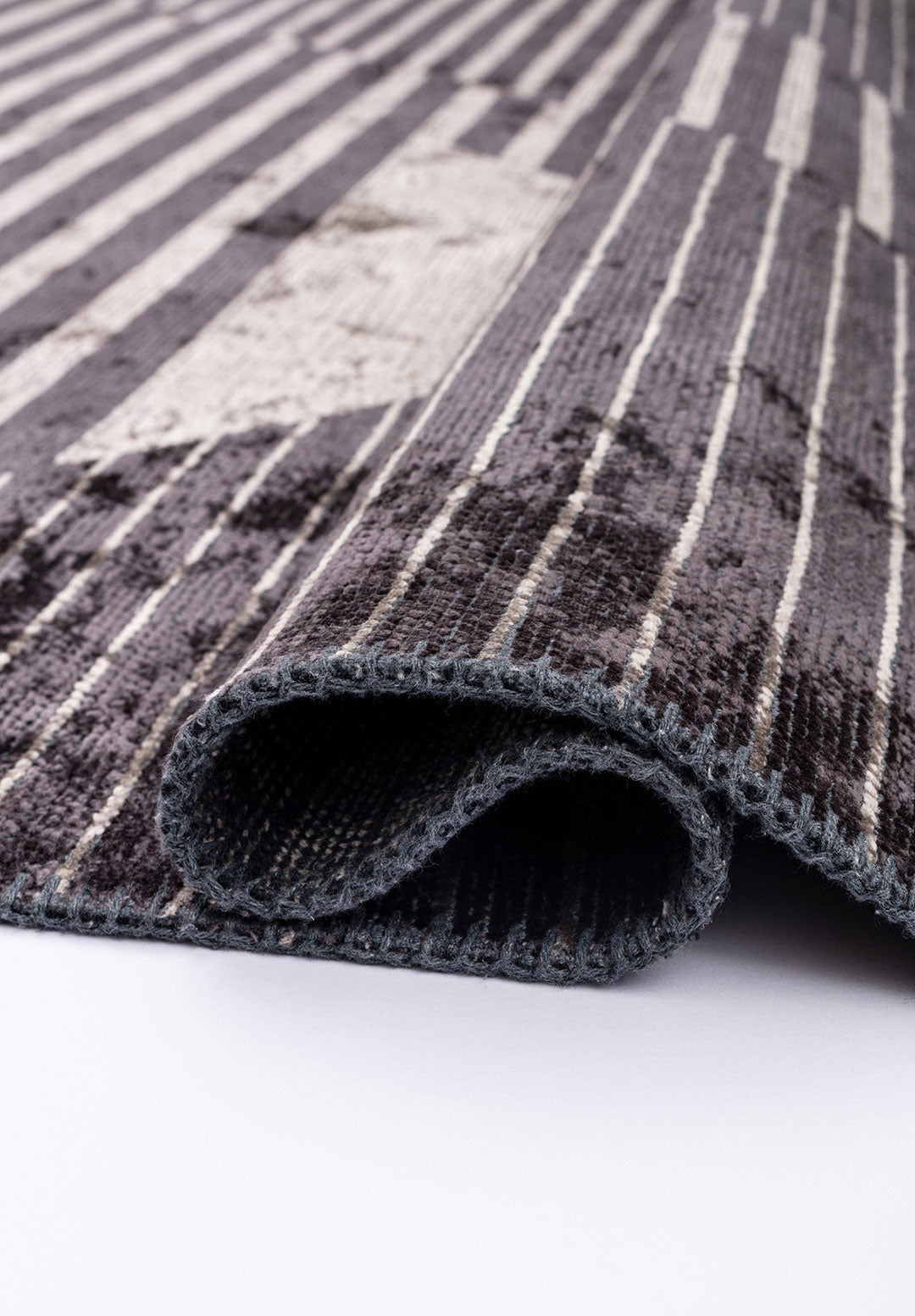 Lines Charcoal - Beige Rug