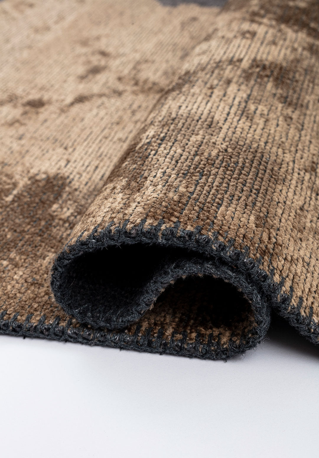 Coast Charcoal - Mink Rug