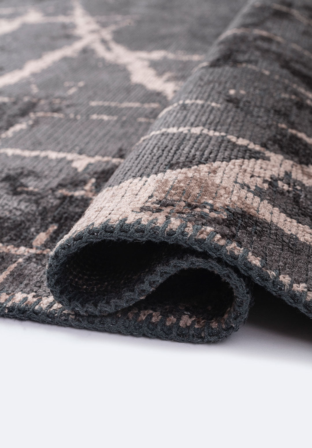 Crack Copper - Charcoal Rug