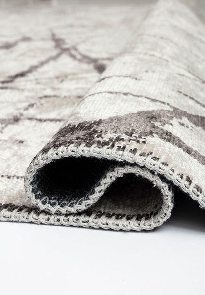 Crack Dark Grey - White Rug