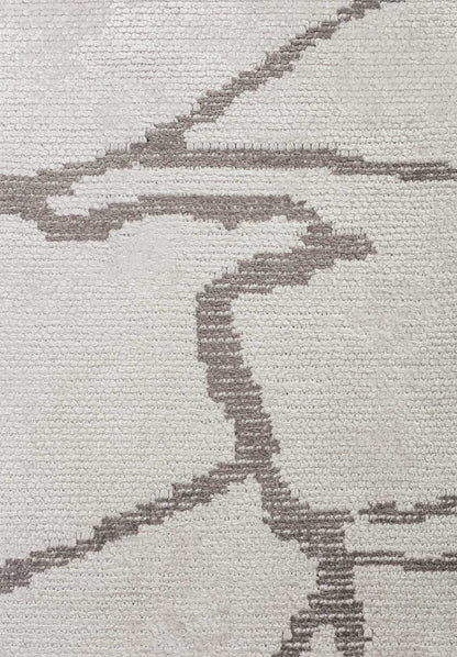 Flaw Dark Grey - White Rug